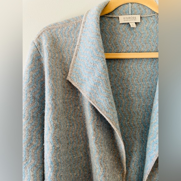 Kinross Cashmere - Picture 4 of 7